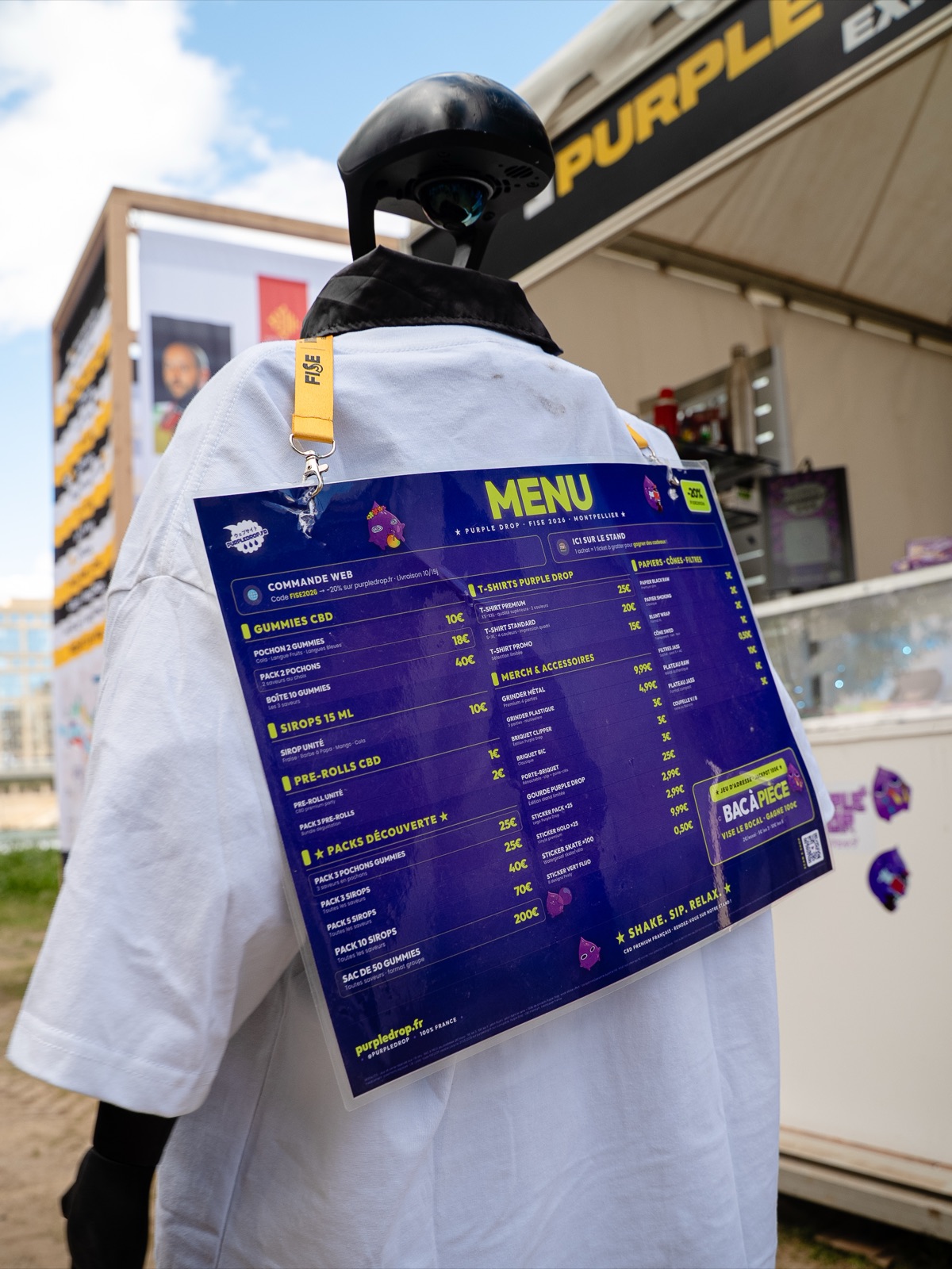 Menu en mode mannequin. Lourd.